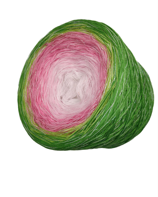 gradient yarn bobbin "Sleeping Beauty"