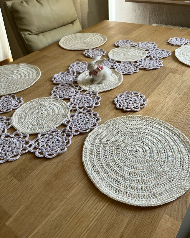 Häkelanleitung Tischset "Blütenzeit" (PDF)