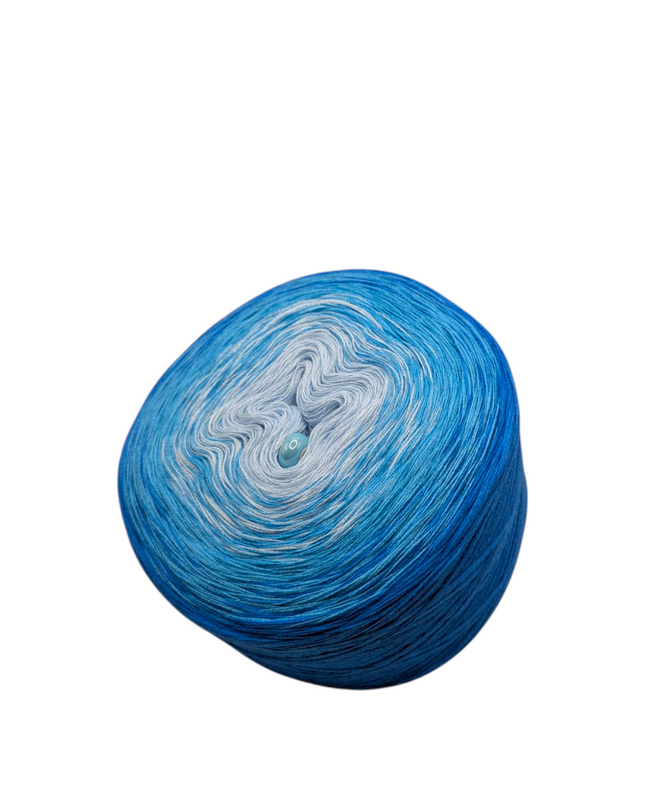 gradient yarn bobbin "Sound of the Sea"