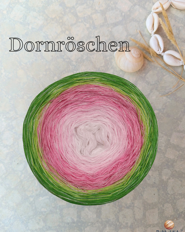 gradient yarn bobbin "Sleeping Beauty"